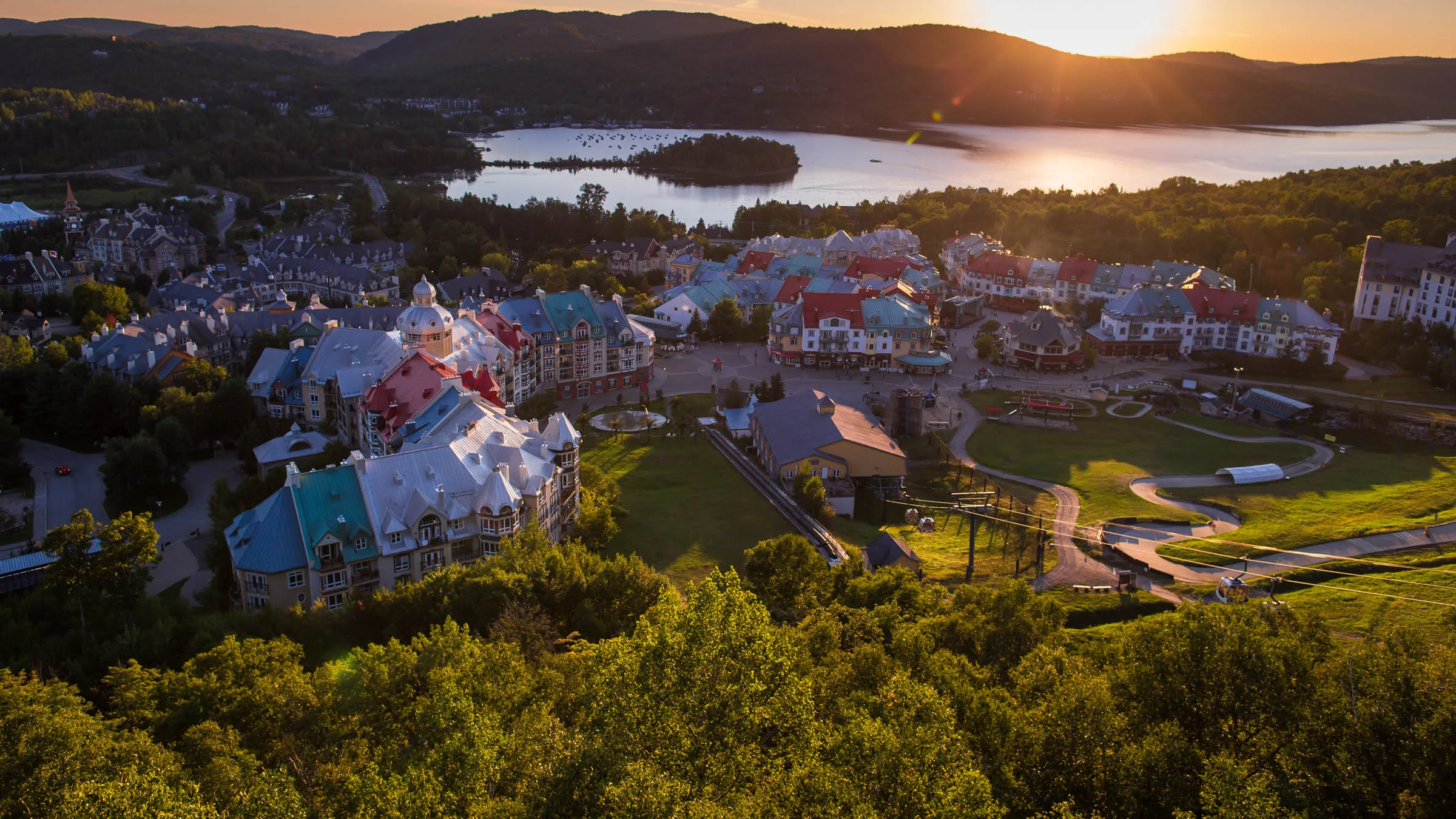 avt tremblant sunset