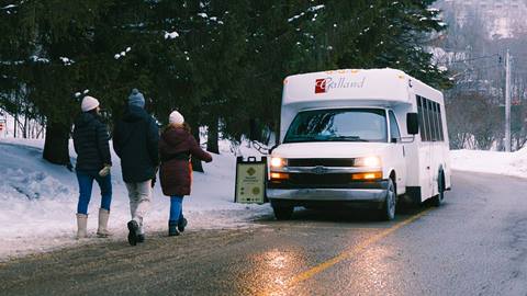 vibrez au km² tourist shuttle