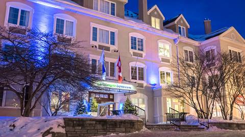 Holiday Inn Express & Suites Tremblant