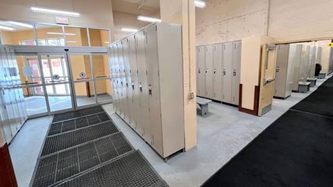 Sommet des Neiges Ski Lockers