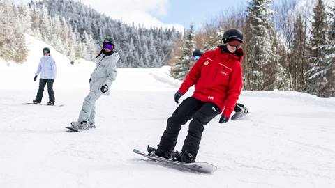 Youth Snowboard Seasonal Programs