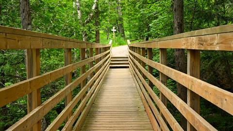 Here’s a highlight of Tremblant’s hiking network