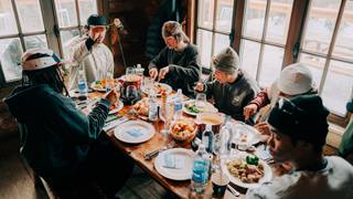 Souper au refuge en raquettes
