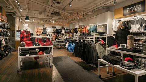 Magasin de la Place Vêtements