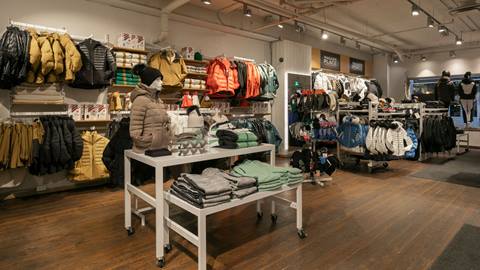 Magasin de la Place Vêtements