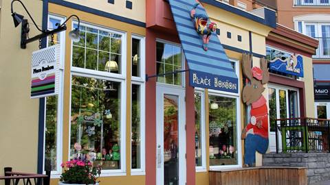 Place Bonbon candy shop exterior in the Tremblant pedestrian village.