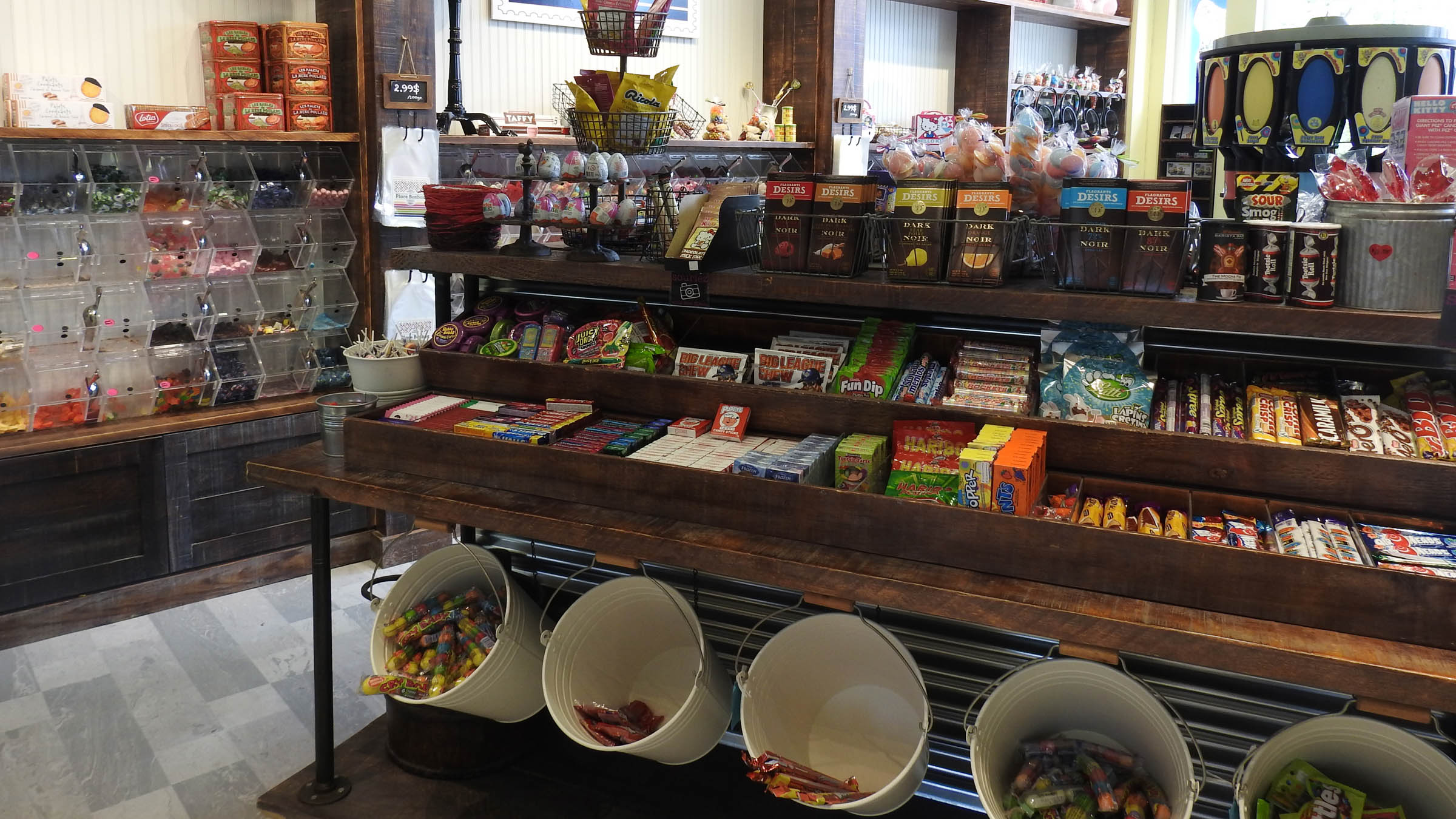  Candy  Shop  A heavenly candy  shop  Gummies Liquorice 